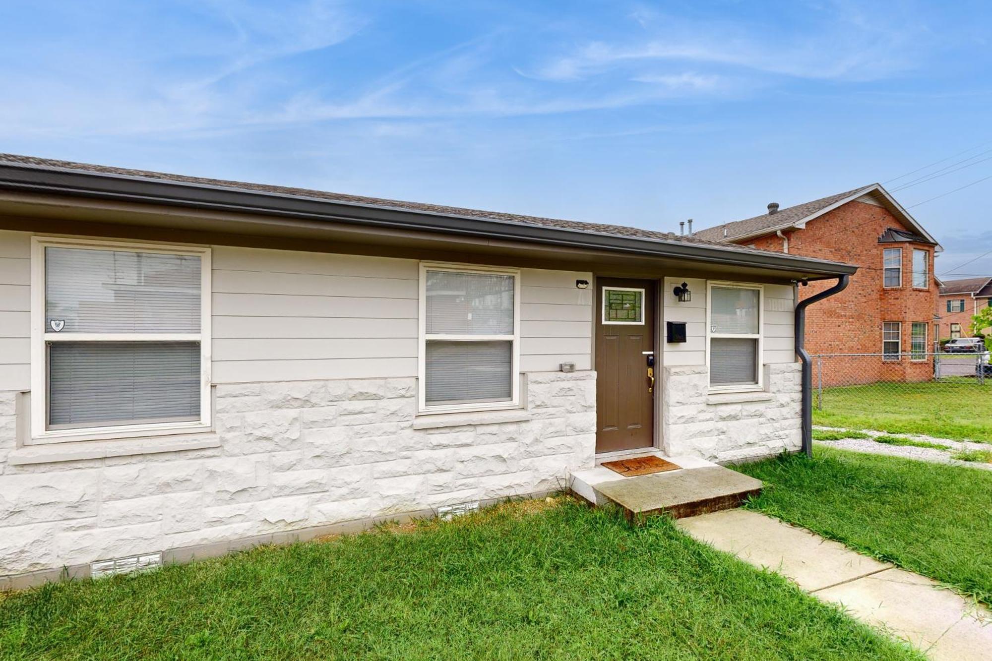 Capitol Hill Retreat A Villa Nashville Bagian luar foto