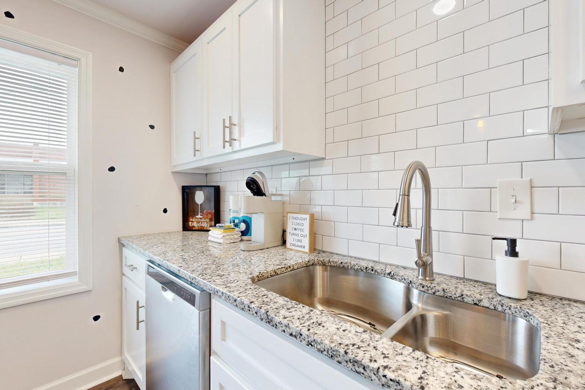 Capitol Hill Retreat A Villa Nashville Bagian luar foto